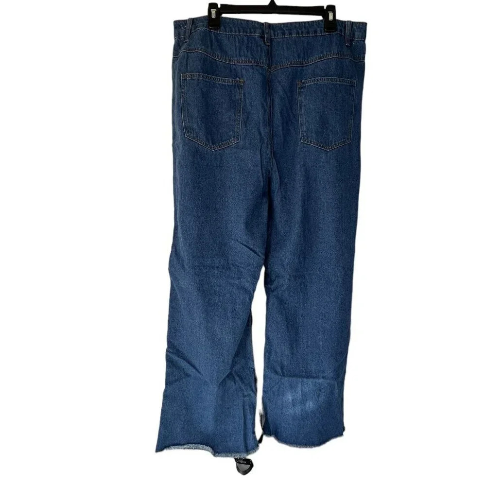 Pretty Little Thing Jeans Womens Plus Blue Distressed Knee Rip Raw Hem 20UK - Picture 2 of 14